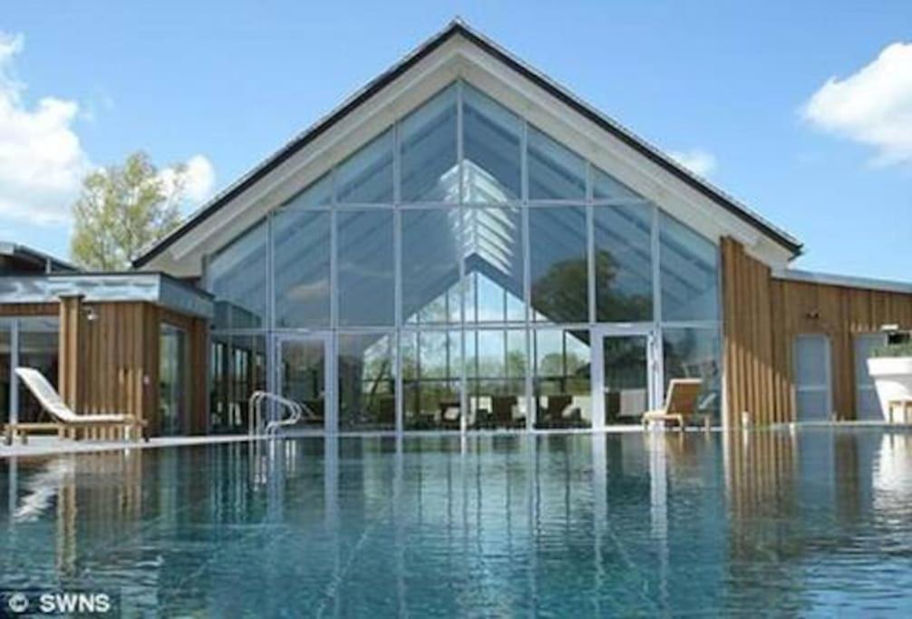 Roseberry Cottage - Lower Mill Estate Somerford Keynes Exteriör bild