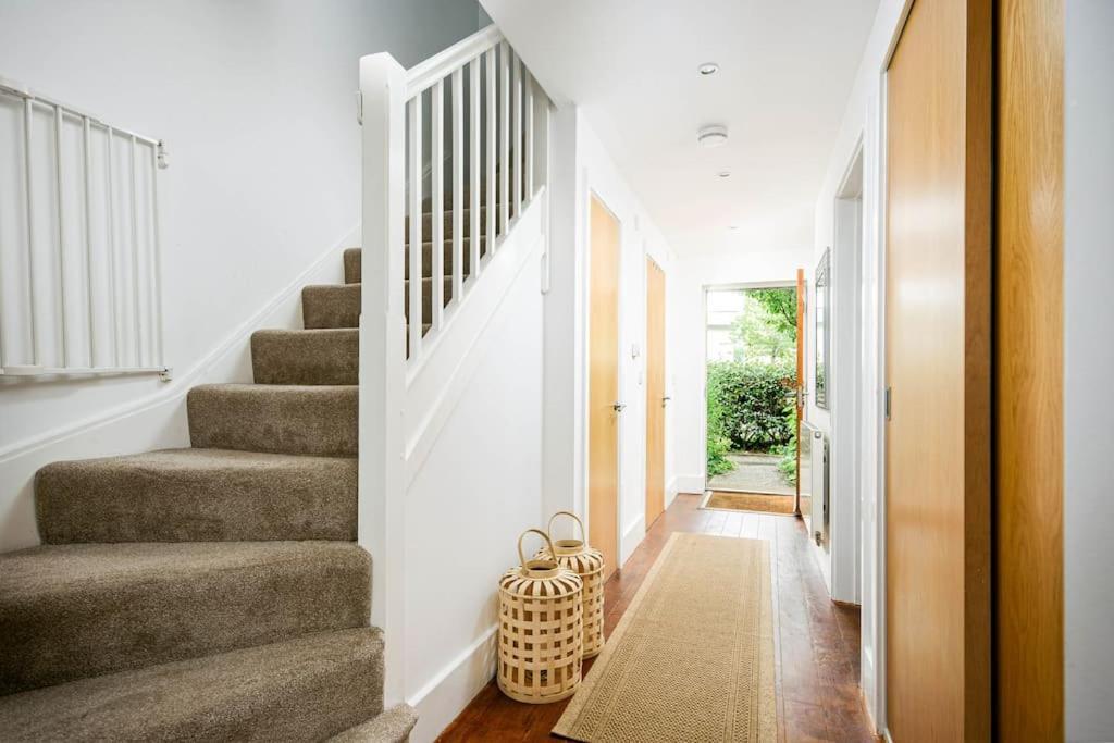 Roseberry Cottage - Lower Mill Estate Somerford Keynes Exteriör bild